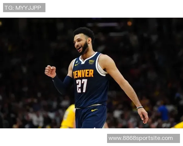 穆雷称赞瓦兰实力被低估认为其篮下表现稳定对抗能力强大